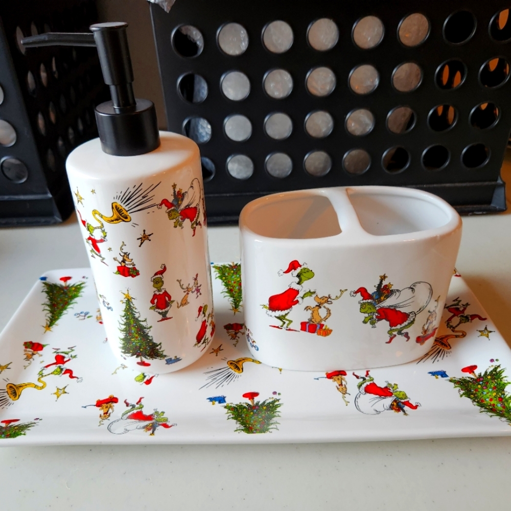 Grinch 3 piece Bathroom set
